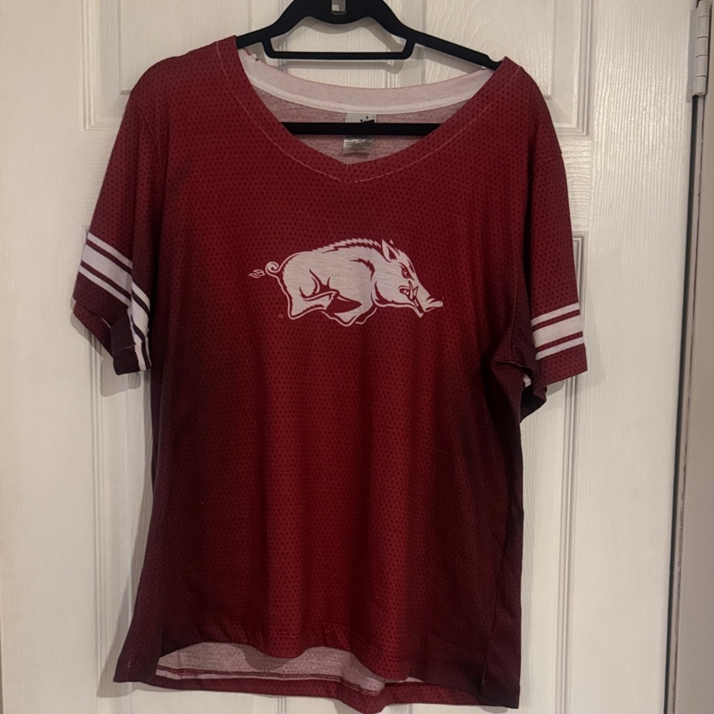 Women's Red & Black Razorback Short Sleeve Tee